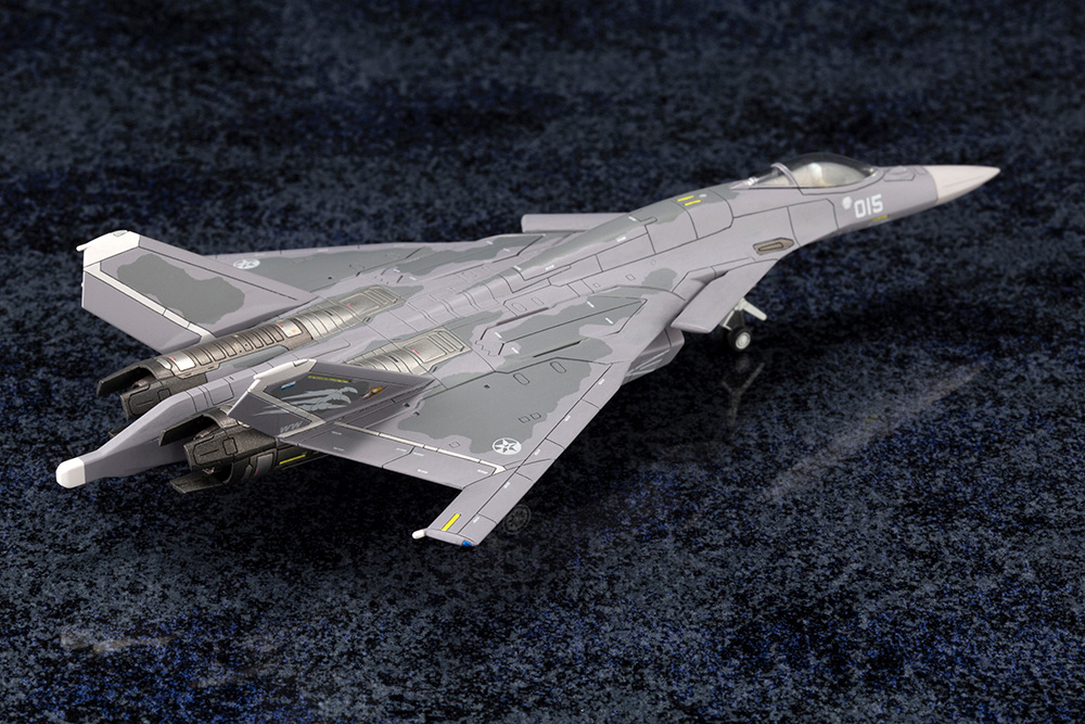 1/144 CFA-44 Plastic Model (Ace Combat Series)