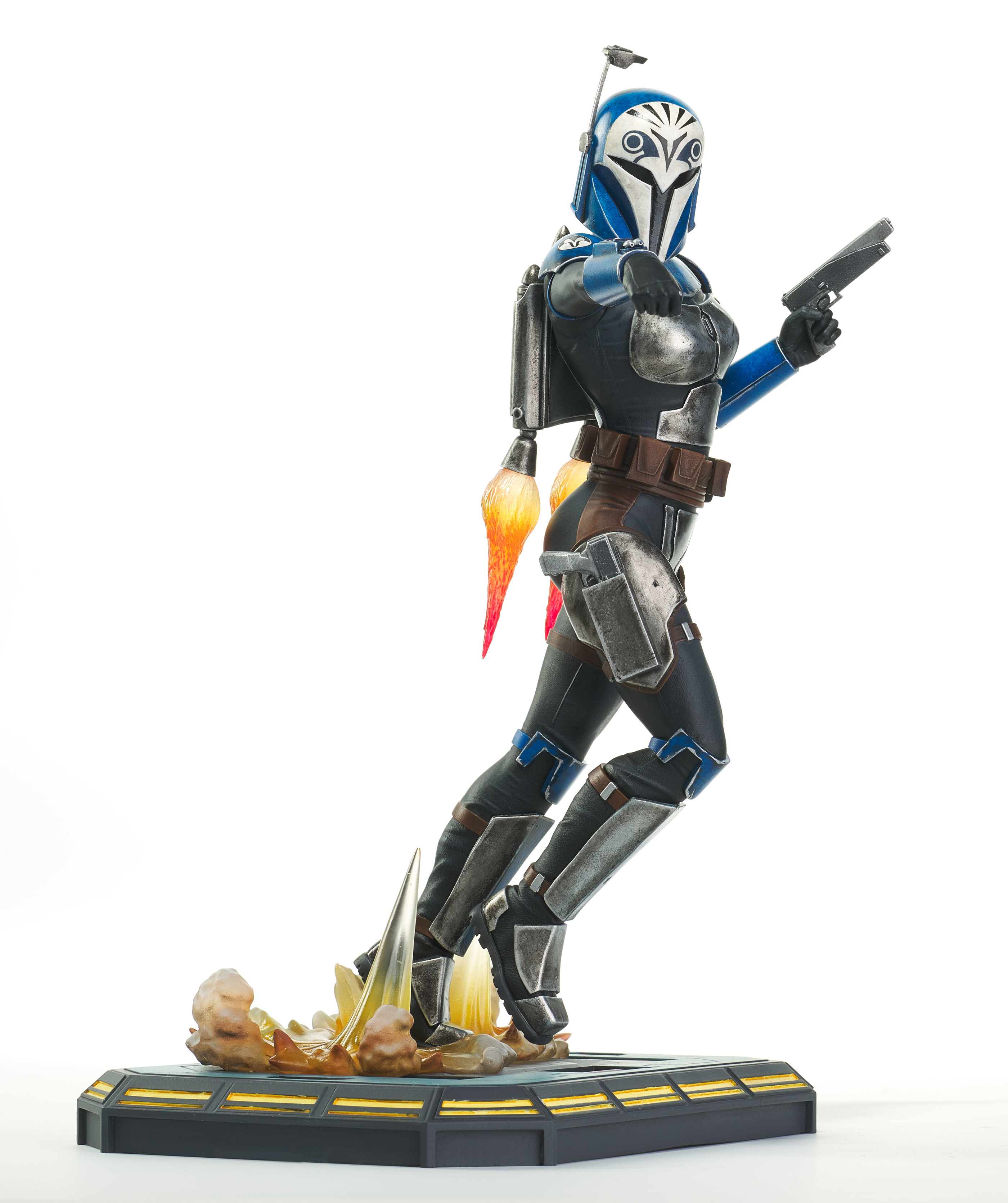 JUL201909 - STAR WARS PREMIER COLLECTION MANDALORIAN MK3 STATUE - Previews  World