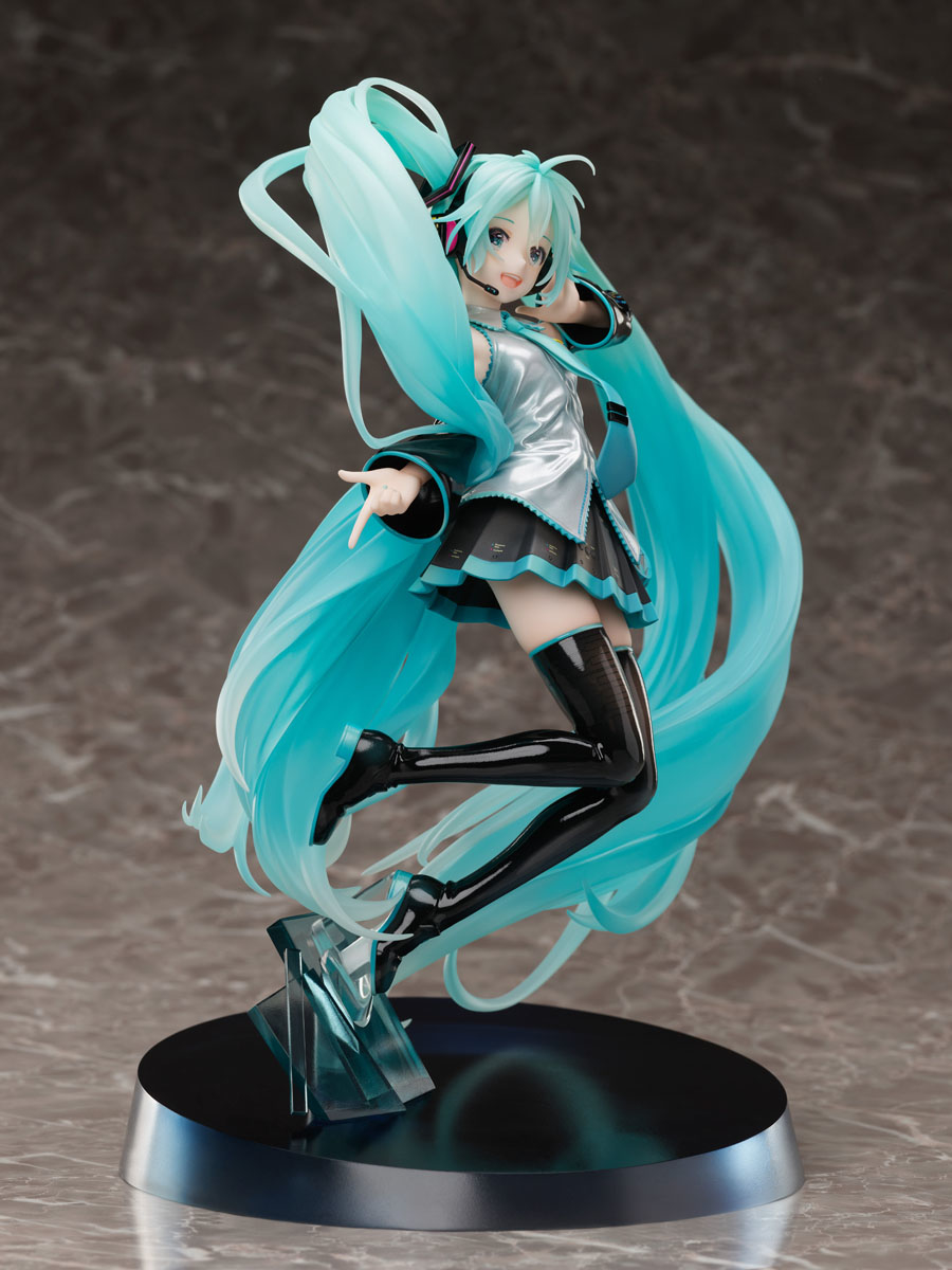 miku chronicle figure