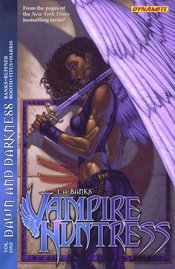 LA BANKS VAMPIRE HUNTRESS TP VOL 01 (FEB111004)