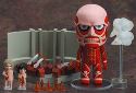 ATTACK ON TITAN COLOSSAL TITAN & PLAYSET NENDOROID