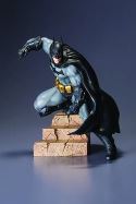 BATMAN ARKHAM CITY BATMAN ARTFX+ STATUE