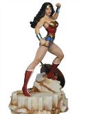 DC SUPER POWERS COLL WONDER WOMAN 14IN MAQUETTE