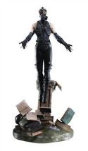 (USE MAY238361) METAL GEAR SOLID PSYCHO MANTIS 26IN STATUE (