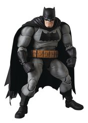 (USE JAN247478) DARK KNIGHT RETURNS BATMAN MAFEX AF