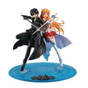 LUCREA SWORD ART ONLINE KIRITO & ASUNA 10TH ANNIV PVC FIG (C