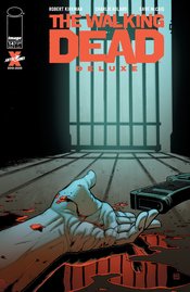 WALKING DEAD DLX #14 CVR B MOORE & MCCAIG (MR)