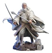 LORD OF THE RINGS GALLERY GANDALF DLX PVC STATUE
