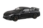 NISSAN R35 NISSAN GT-R 2024 METEOR FLAKE BLK PEARL 1/32 KIT