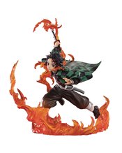 DEMON SLAYER TANJIRO RENGOKUS SWORD GUARD FIGUARTSZERO FIG (