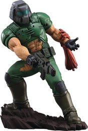 DOOM POP UP PARADE SP DOOM MARINE FIG