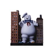 GHOSTBUSTERS STAY PUFT MARSHMALLOW MAN DIORAMA