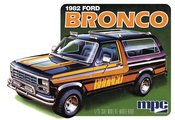 1982 FORD BRONCO MPC 1/25 MODEL KIT (Net)