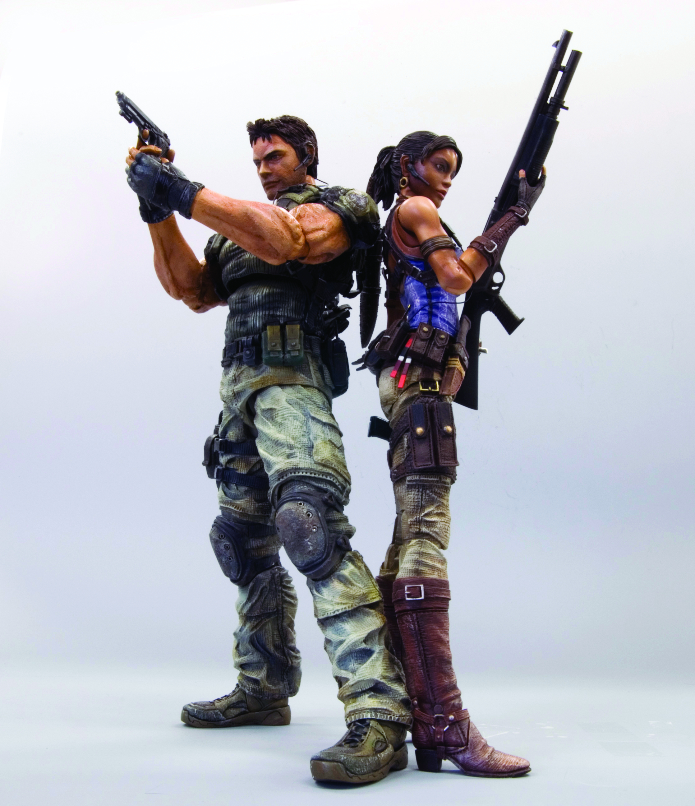 AUG091620 RESIDENT EVIL 5 PLAY ARTS KAI SHEVA ALOMAR AF