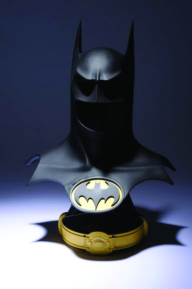 MAR101539 - BATMAN RETURNS BAT-COWL PROP REPLICA - Previews World