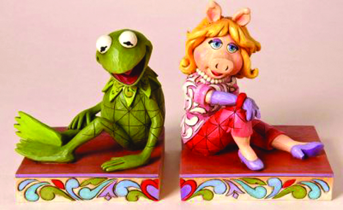 kermit and miss piggy figurines
