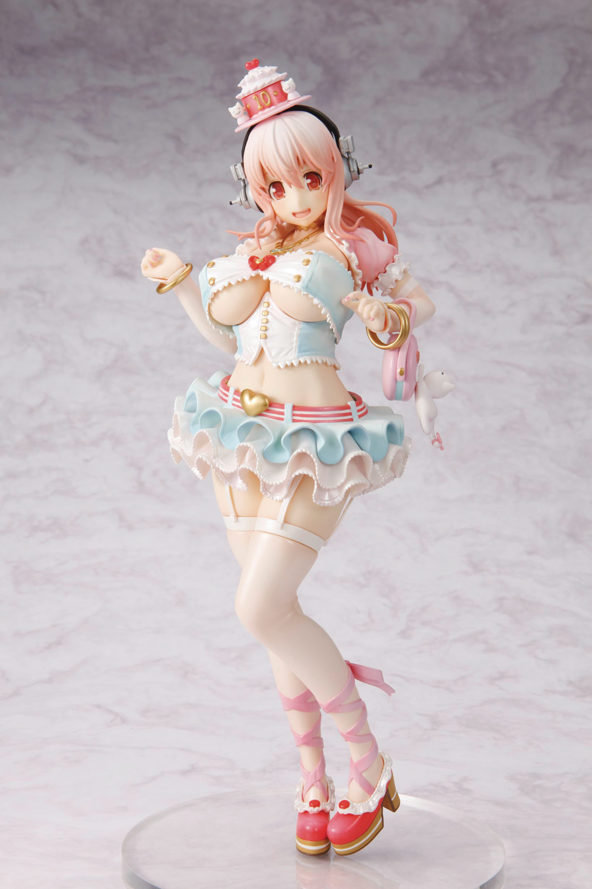 OCT169018 SUPER SONICO SUPER SONICO 1 7 PVC FIG 10TH ANNIV PARTY VER 