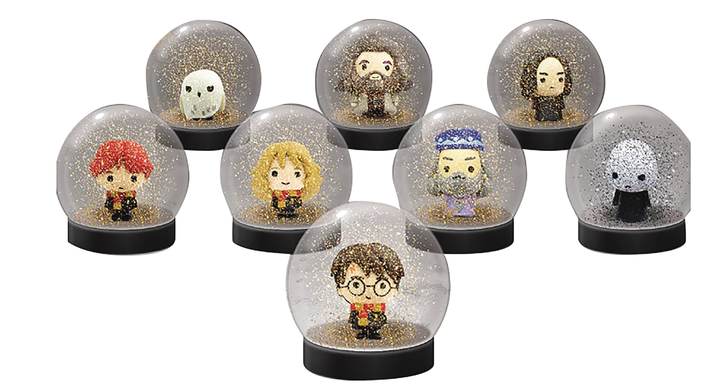 Хогвартс в шаре. Снежный шар Funko Mystery Minis Snow Globes Harry Potter 12.