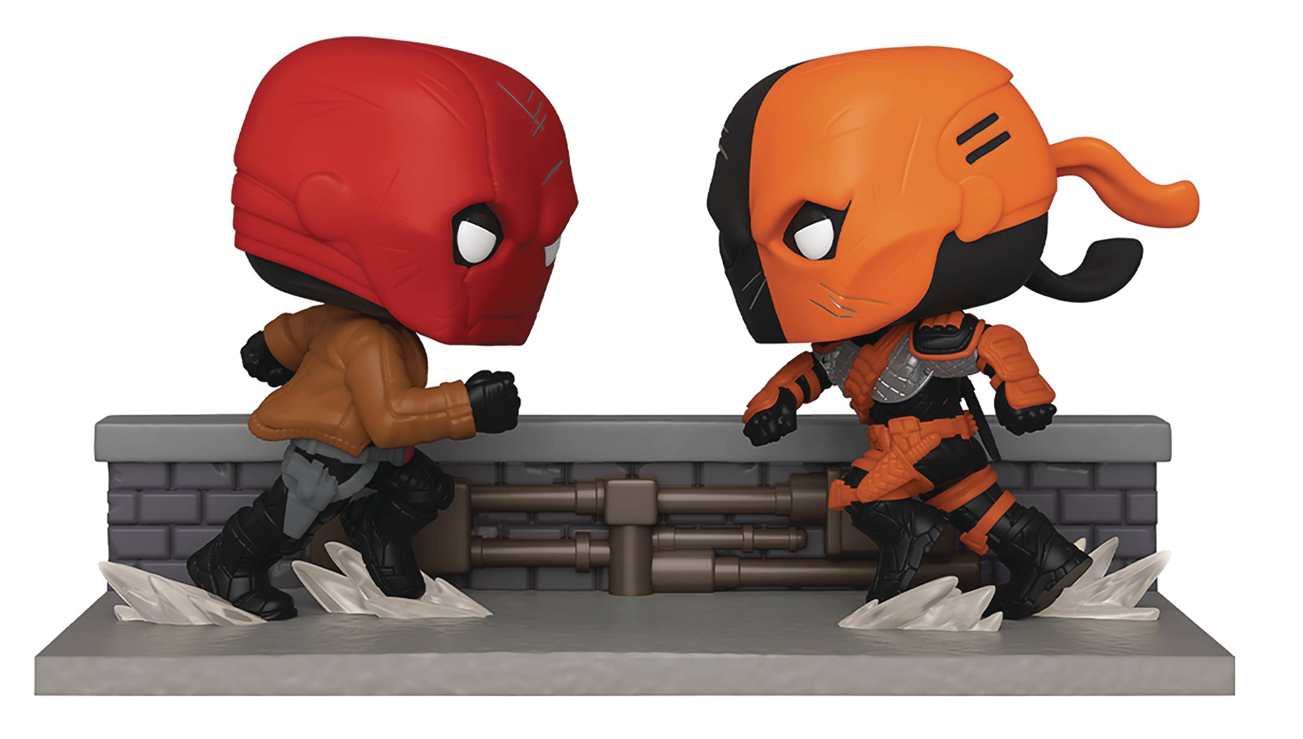 SDCC 2020 POP COMIC MOMENT DC RED HOOD VS DEATHSTROKE PX FIG