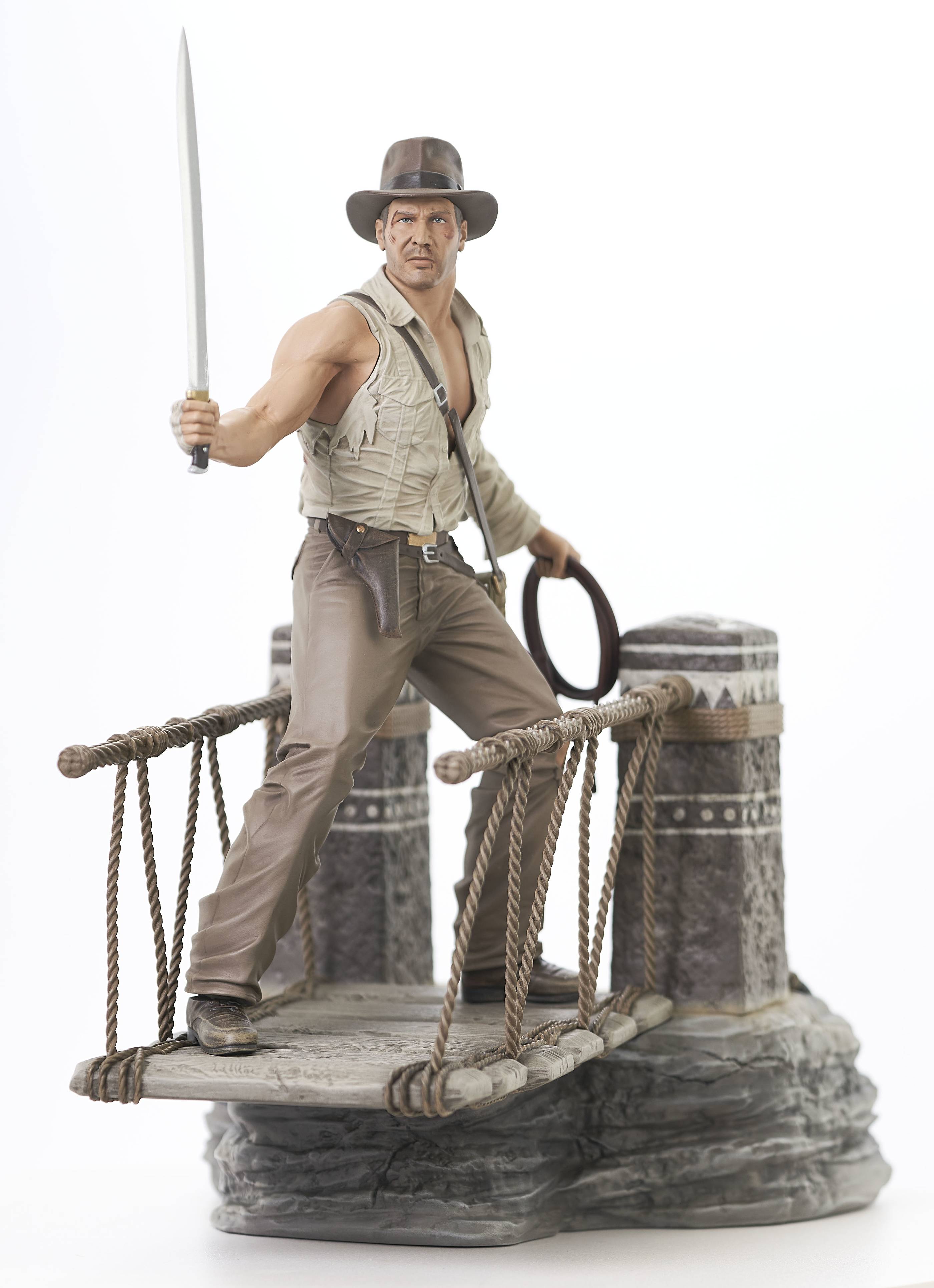 INDIANA JONES GALLERY TEMPLE ROPE BRIDGE DLX PVC STATUE