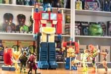 Page 1 for TRANSFORMERS SUPER SHOGUN OPTIMUS PRIME FIG