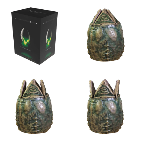 Alien Motion Activated Storage Egg Previews World