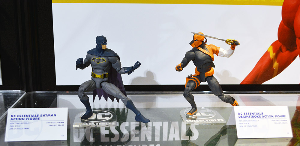 dc essentials deathstroke figure