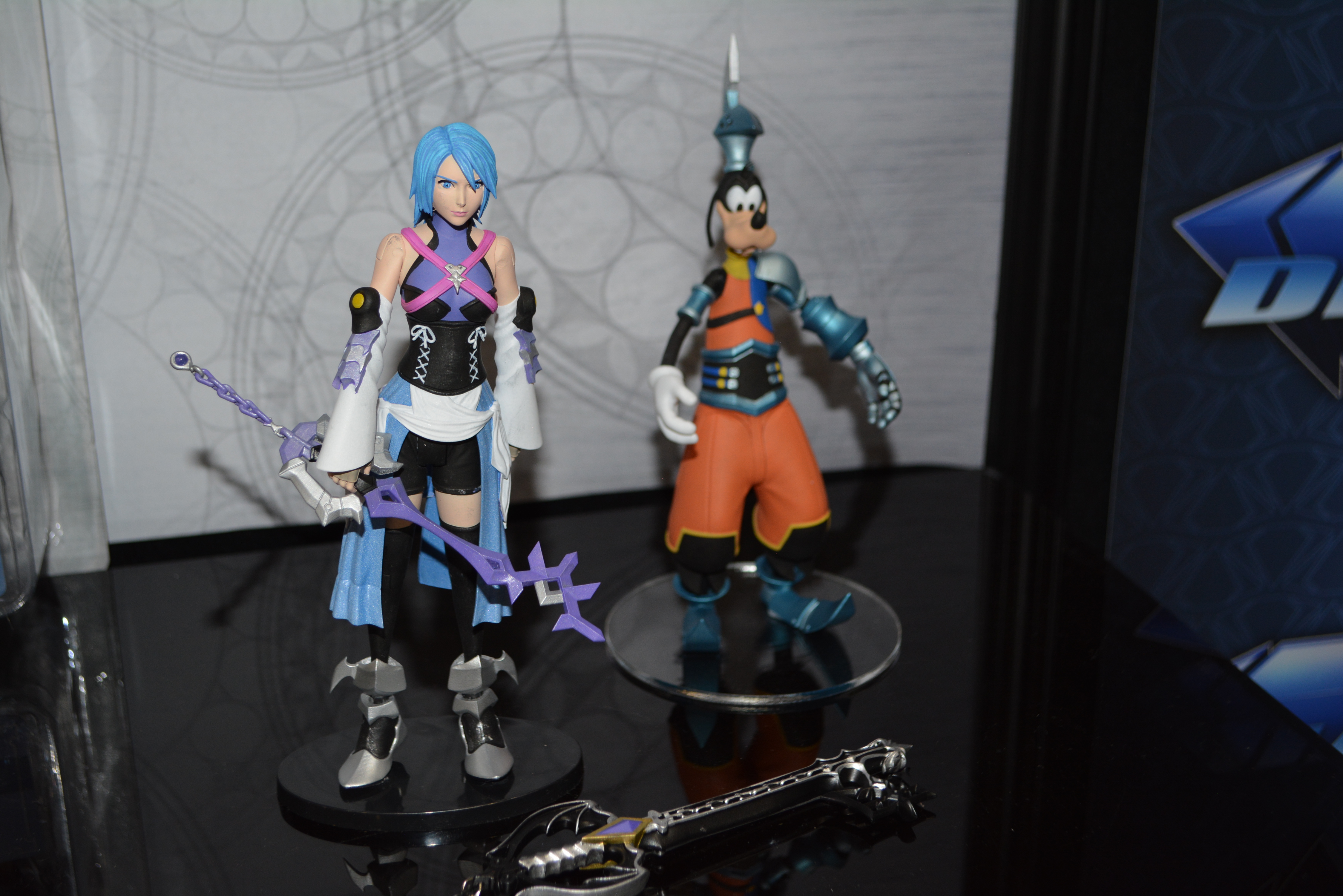 Diamond Comic Distributors, Inc. Kingdom Hearts 2 Action Figures Collection  Set