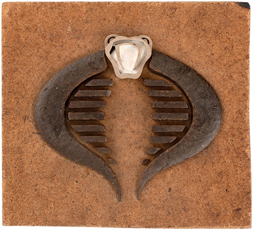 Article Image 097f